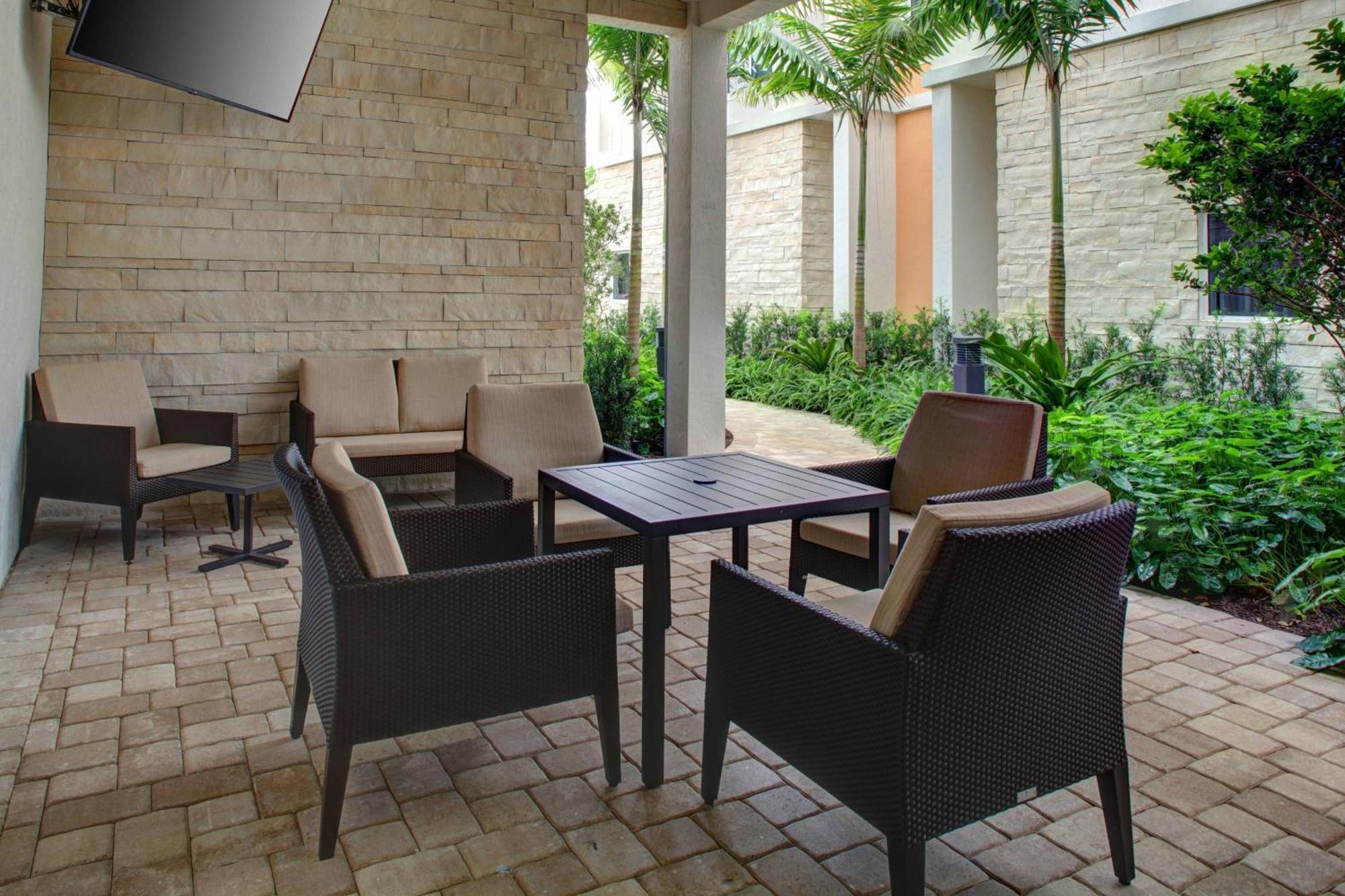 Residence Inn Fort Lauderdale Coconut Creek Exterior foto